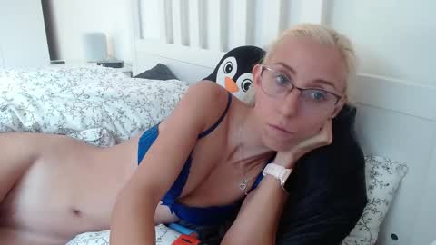 Lena online show from September 11, 4:19 pm