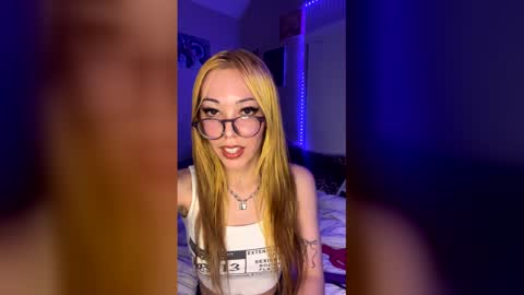 Honey online show from April 18, 8:16 am