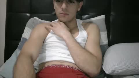 barraza6230 online show from January 2, 1:17 am