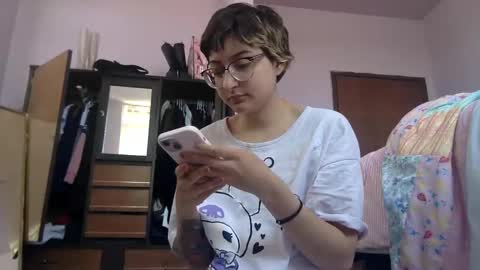 basil online show from April 3, 6:26 pm