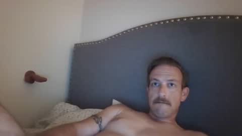 babtboy2121 online show from November 8, 2:25 am