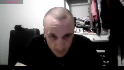 battlewolfxx online show from February 24, 9:23 am