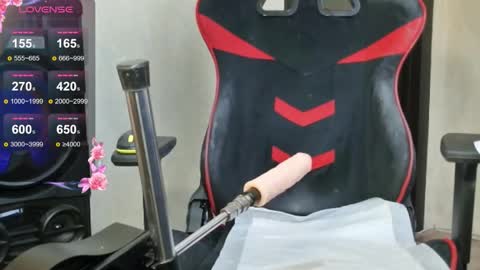 battyyhils online show from November 10, 11:46 am