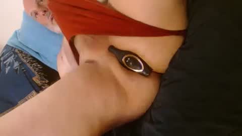 bbboooyyy11 online show from October 9, 2:17 am