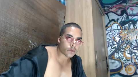 Justin online show from October 11, 12:15 am