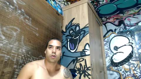 Justin online show from March 31, 11:49 pm