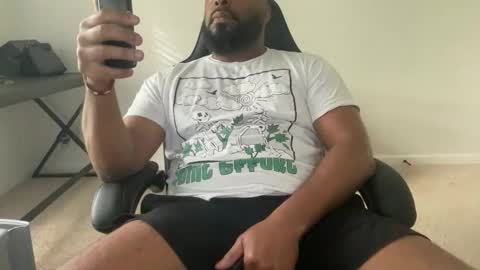 Zaddy online show from April 5, 2:03 pm