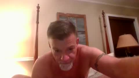 bbttmlaker online show from January 10, 5:05 am