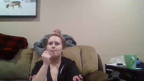 Freak online show from December 4, 8:23 pm