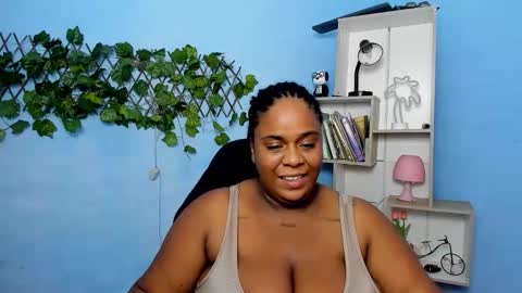 Charlote online show from December 4, 3:22 pm