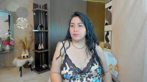 bbwluxurymuse online show from May 2, 2:01 pm