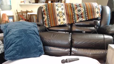 Julie online show from February 16, 12:41 am