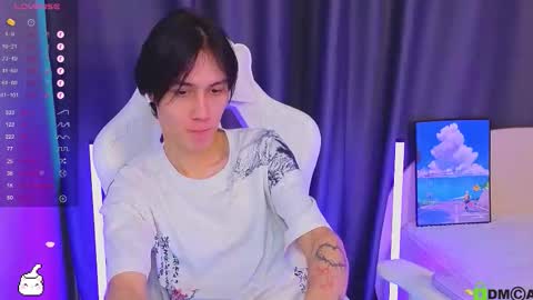 Aiden online show from February 1, 1:19 pm