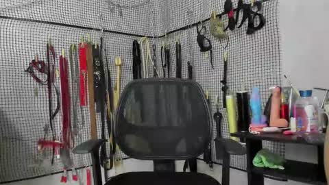 Meduza  online show from March 1, 3:22 am