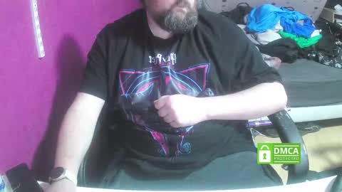 bear282667 online show from March 22, 6:23 pm