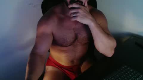 Beard Guy online show from February 5, 10:02 pm