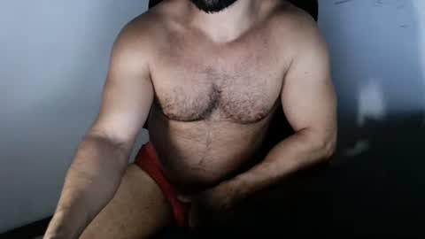 Snapshot of beard_top_guy chatting on September 21, 9:41 pm Beard Guy online show from September 21, 9:41 pm