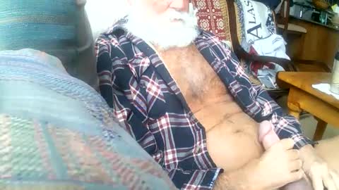 beardbushy online show from February 27, 4:10 pm