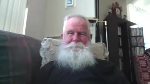 beardbushy online show from February 8, 6:33 pm