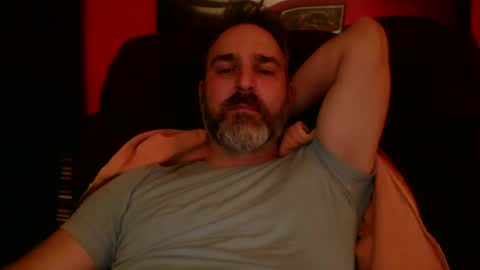 beardedambition online show from October 14, 2:47 am