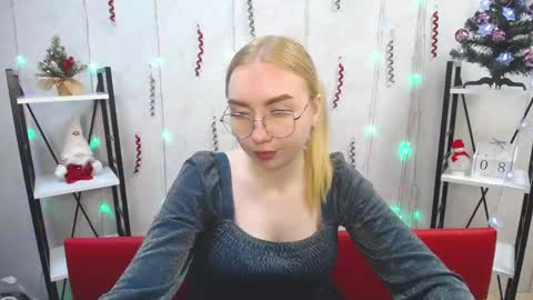 BeatriceFlyy online show from January 8, 9:10 am