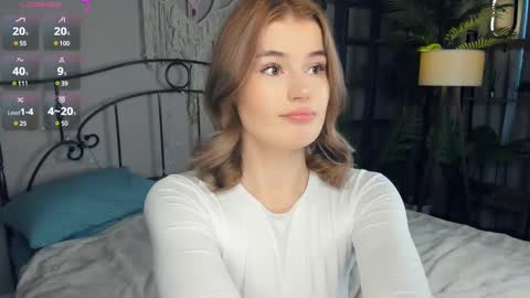 Snapshot of beatrix_rina chatting on March 5, 5:29 am Sonya online show from March 5, 5:29 am