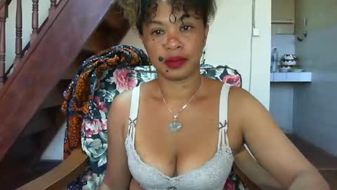 Eva online show from February 19, 8:57 am