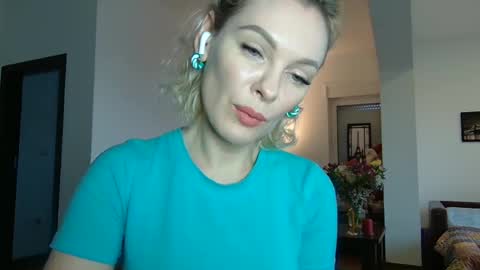 Beautifulkollette online show from January 20, 12:49 pm
