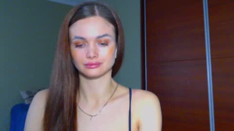 Snapshot of beauty_fruity chatting on February 26, 8:28 am Maria online show from February 26, 8:28 am