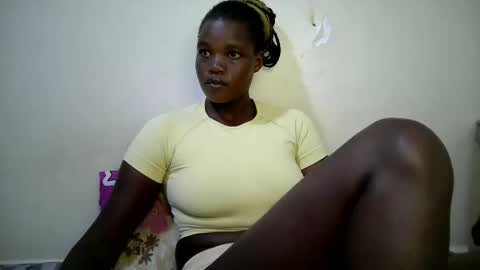 beauty_nina1 online show from January 15, 8:34 am