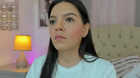 Ariana Reyes online show from June 8, 1:01 pm