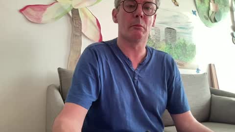beauvirgile73 online show from May 3, 4:57 pm