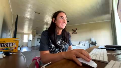 beccaraexoxo online show from May 14, 10:08 pm