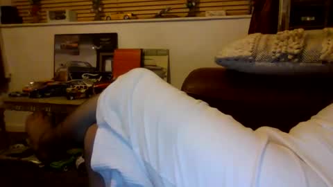 becky273622 online show from September 12, 7:38 pm