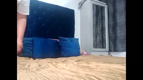 BECKY BOO  online show from November 21, 5:27 am