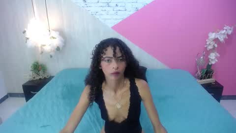 becky_lynch_102 online show from November 15, 6:31 pm