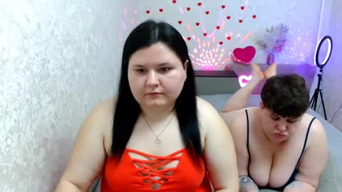 BeckyAndEllen online show from February 15, 12:22 pm