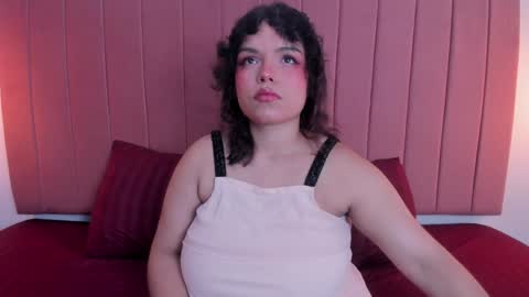 Snapshot of beckybeaumont chatting on December 30, 9:37 am BEKY online show from December 30, 9:37 am