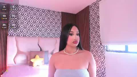 BELLA online show from June 25, 12:10 pm