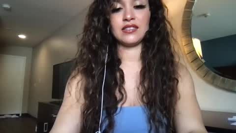 beijadense online show from October 7, 5:09 pm