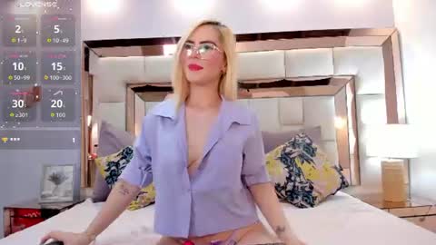 Belinda  online show from June 11, 4:54 am