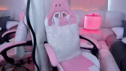  Belkis  online show from September 10, 3:46 pm