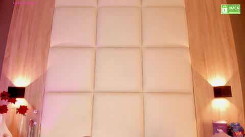 Bella cam online show from March 23, 7:19 pm