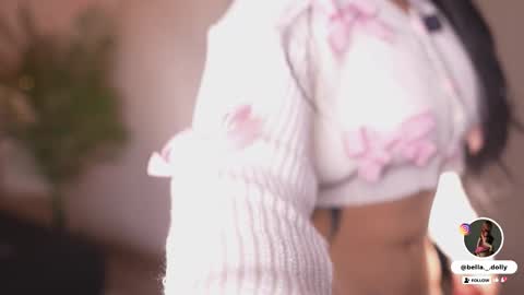    online show from December 5, 11:52 am