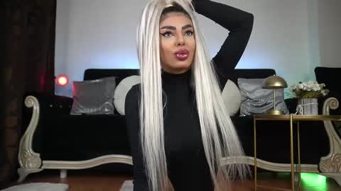 Emma  Bella online show from February 16, 10:43 pm