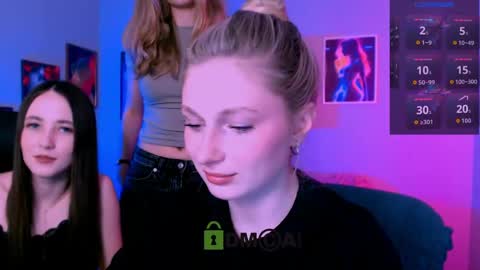 Bella online show from May 13, 7:45 pm