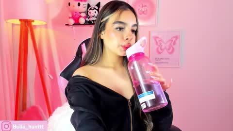 bella igbella hunttt online show from October 18, 6:39 am