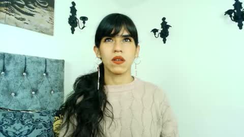 Bella online show from January 19, 1:37 am