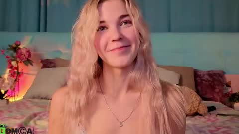 Bella online show from March 10, 2:16 am