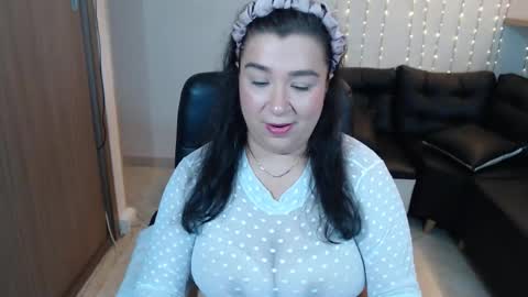 BELLA  online show from October 10, 12:22 pm
